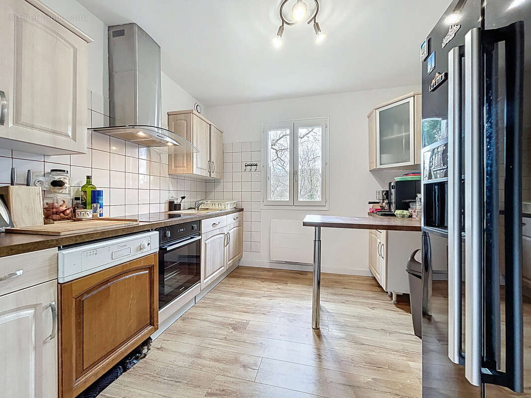 Maison à SAINT-PANTALEON-DE-LARCHE