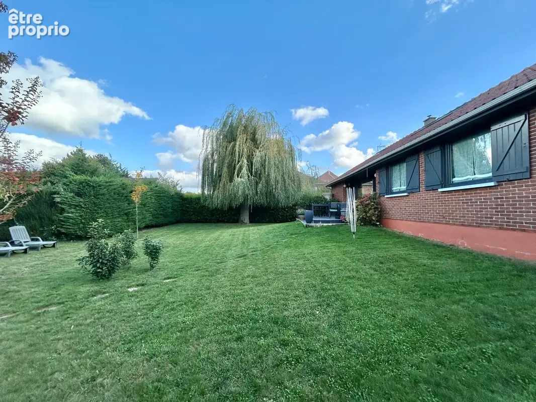 Maison plain-pied avec grand jardin arboré ! - photo 3
