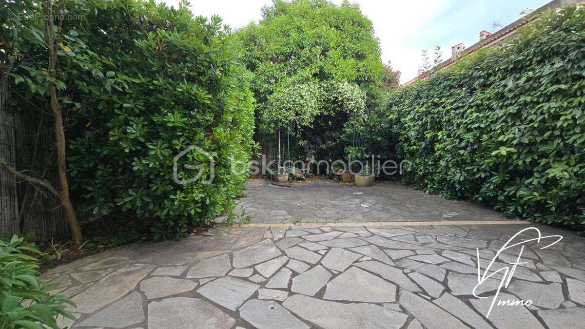 Maison à SIX-FOURS-LES-PLAGES