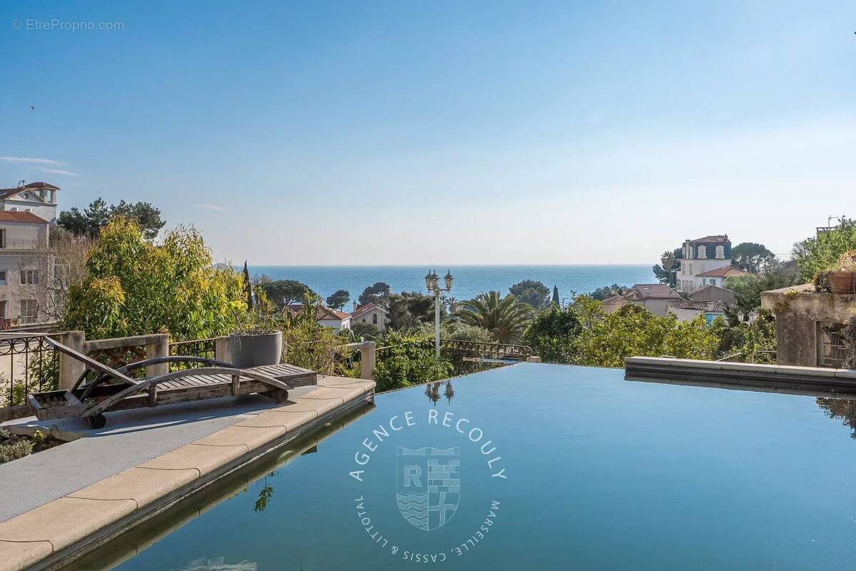 Maison à MARSEILLE-7E