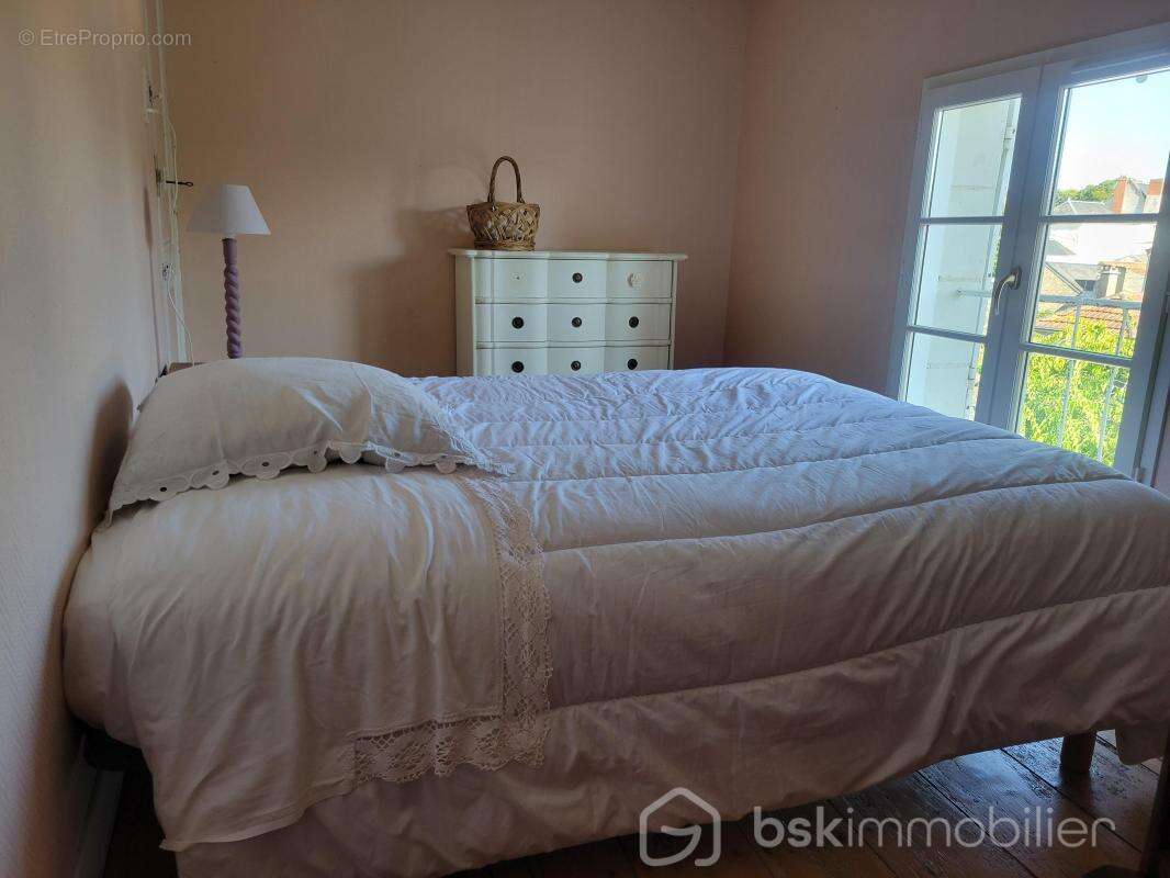 Maison à CHATELLERAULT