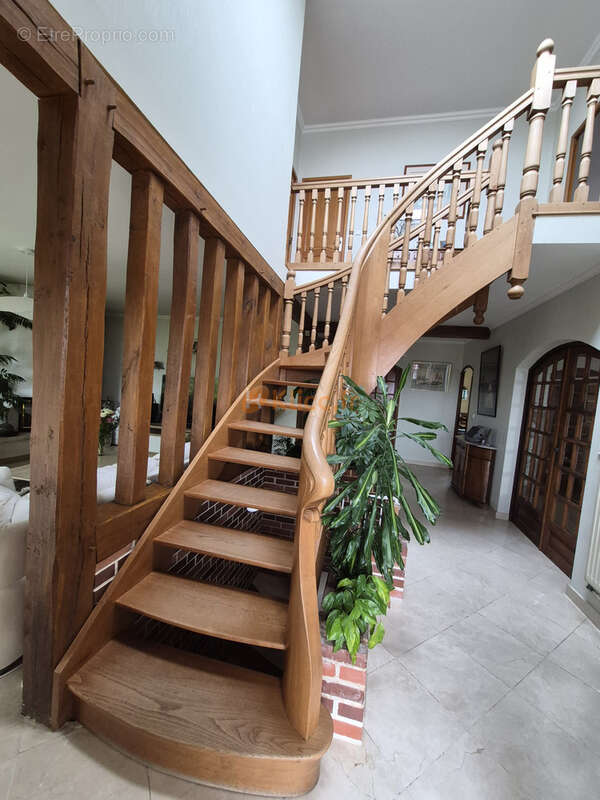 Maison à DEVILLE-LES-ROUEN