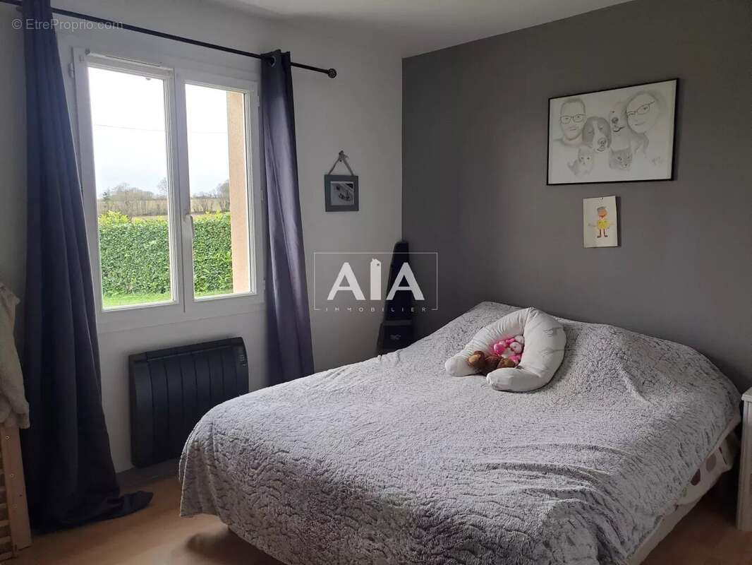 Maison à TAIZE-AIZIE