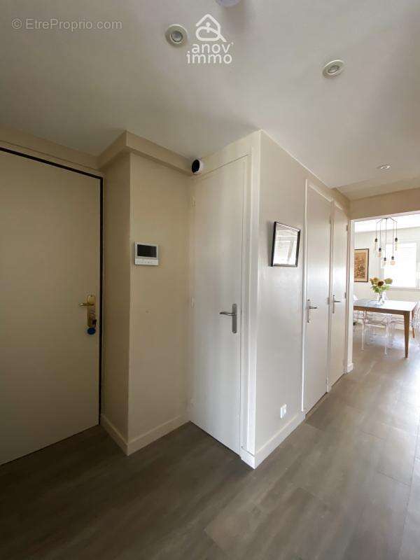 Appartement T5 coeur de ville, les sables d.olonne ,dernier é - photo 12