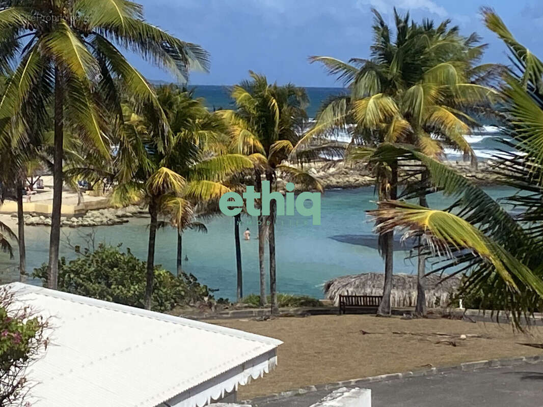 Appartement à SAINT-FRANCOIS