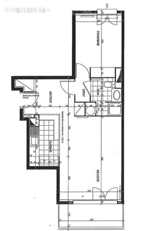 Appartement à IVRY-SUR-SEINE