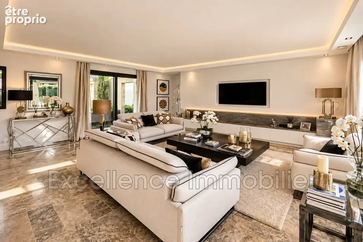Maison 5 pièces 185 m² à vendre à Sainte-Maxime (83120) - photo 5