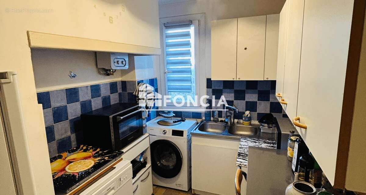 Appartement à MARSEILLE-9E
