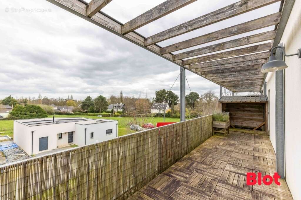 Appartement à VEZIN-LE-COQUET