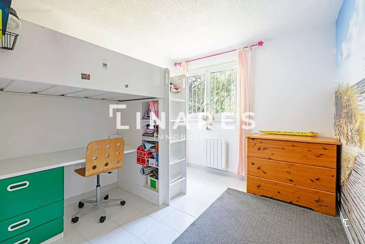 Appartement à MARSEILLE-9E