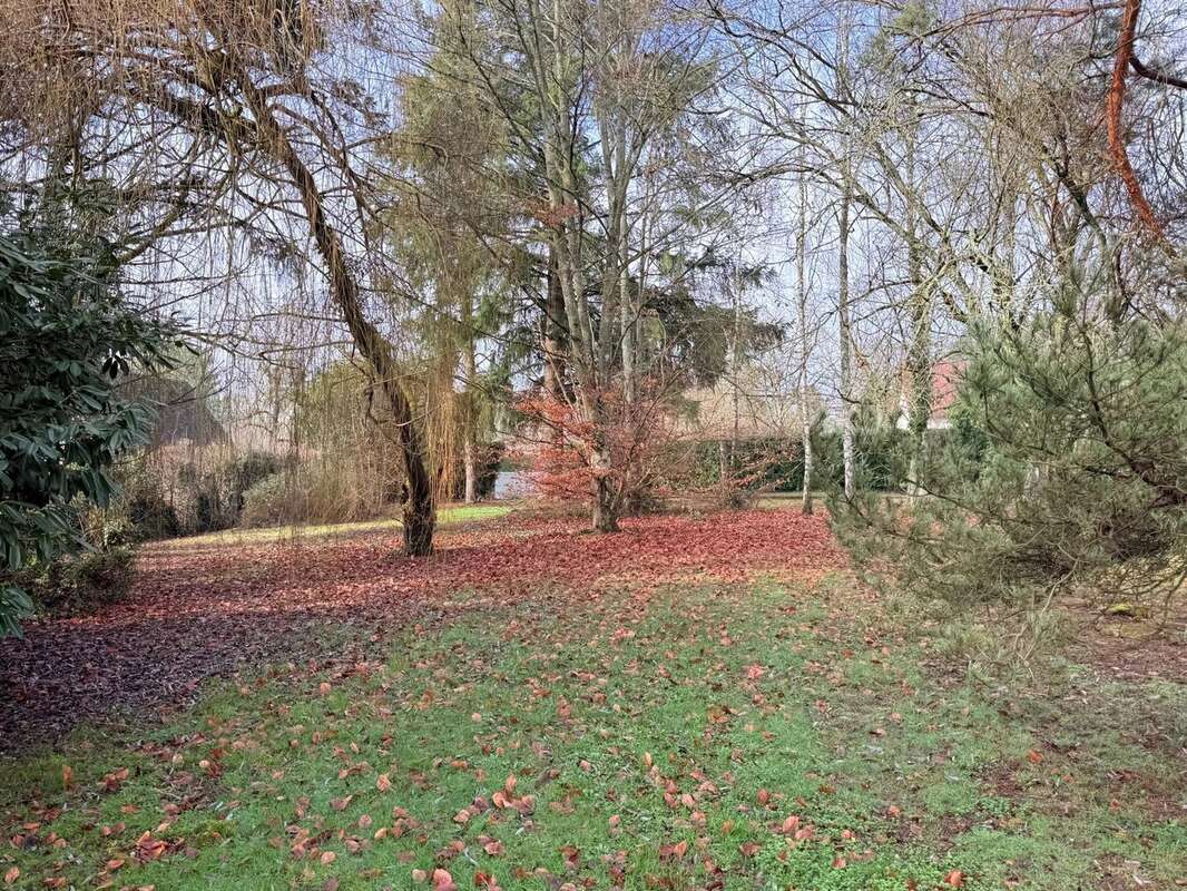 Maison à DRACY-LE-FORT