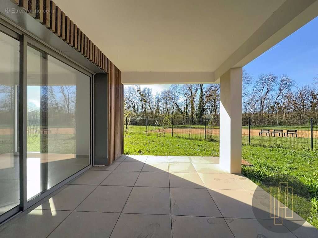 Appartement à ARNAS