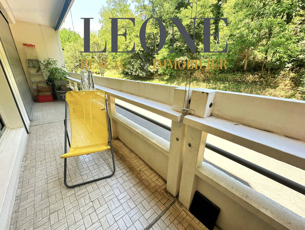 Appartement à SAINTE-FOY-LES-LYON