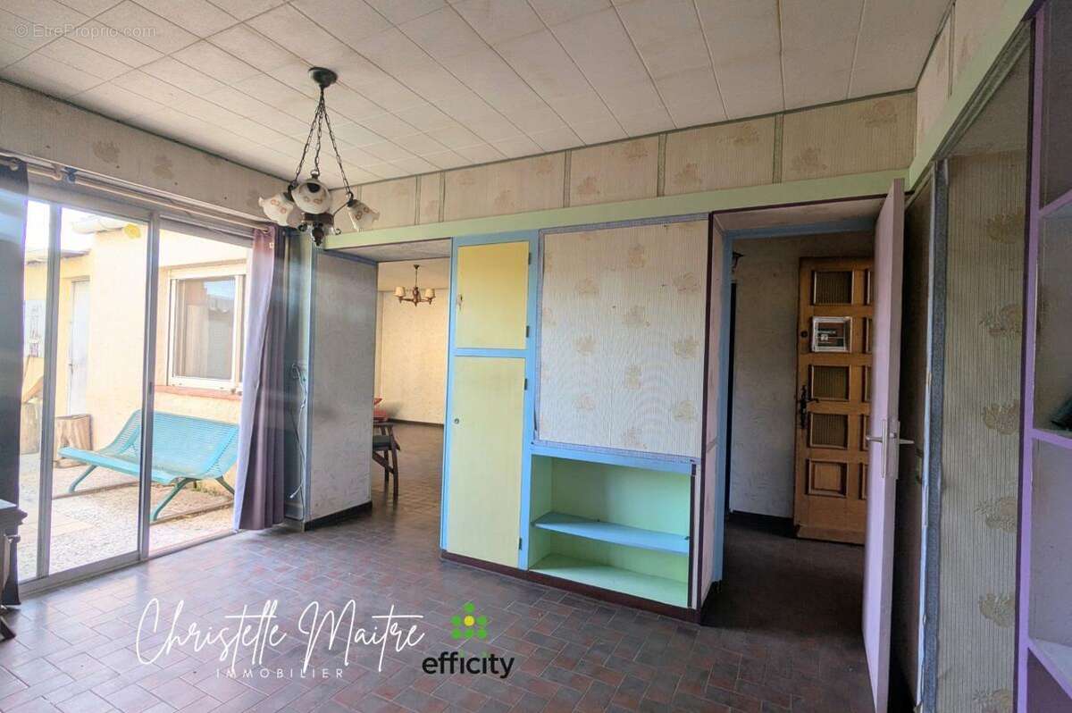 Maison à SAINT-MARTIN-DE-CRAU