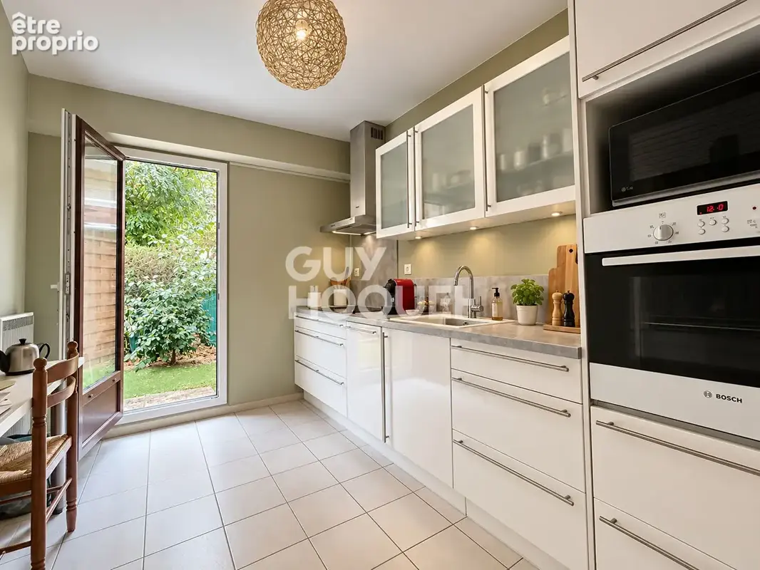 Appartement 4 pièces à vendre à Massy - Vieux Massy, calme et lumineux - photo 4