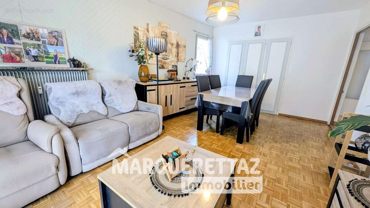 Appartement à SAINT-JEOIRE