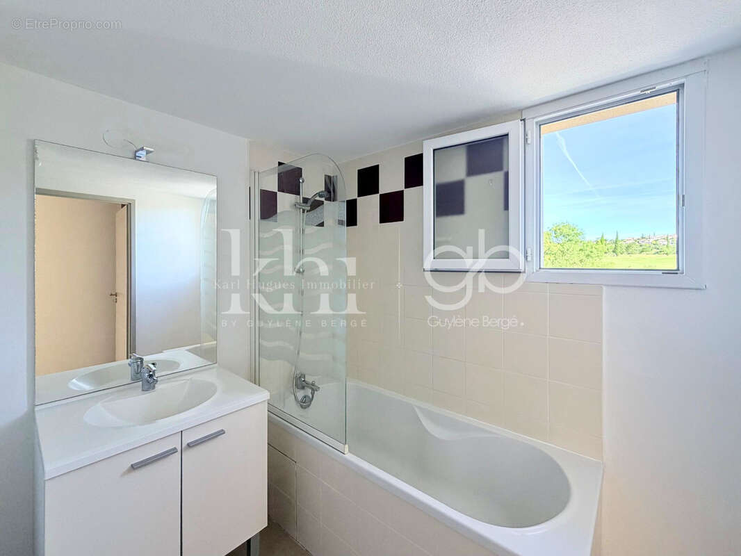 Appartement à JUVIGNAC