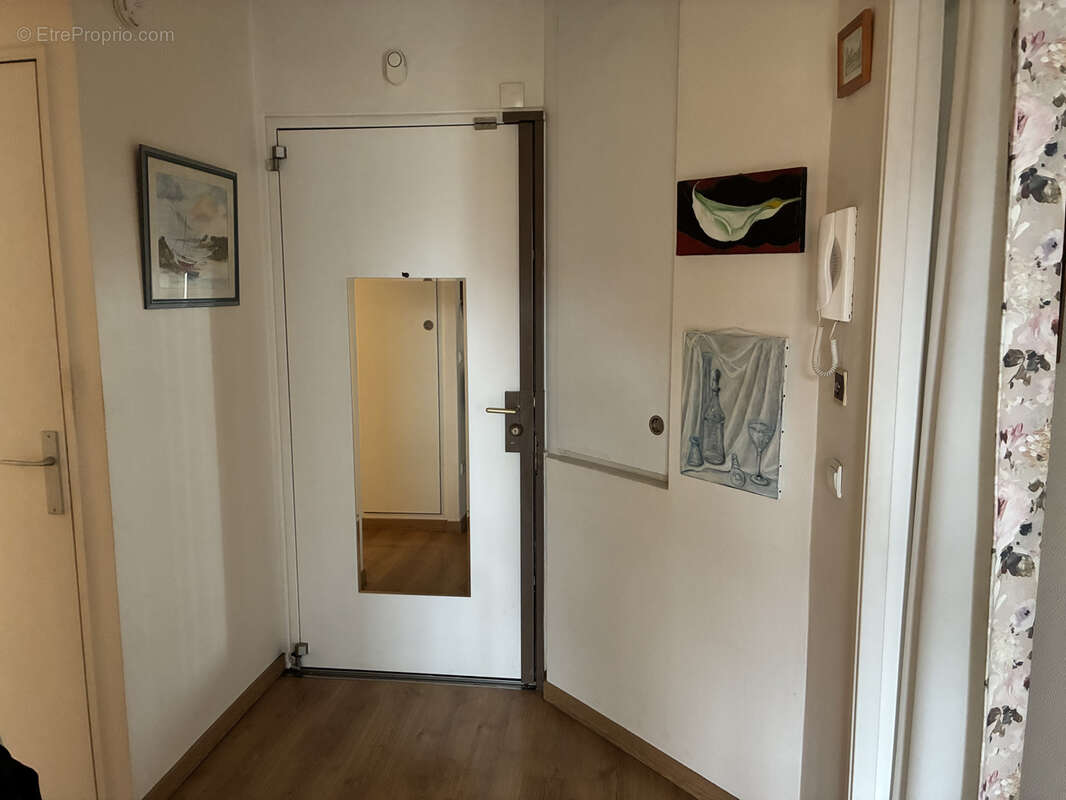Appartement à MONTROUGE
