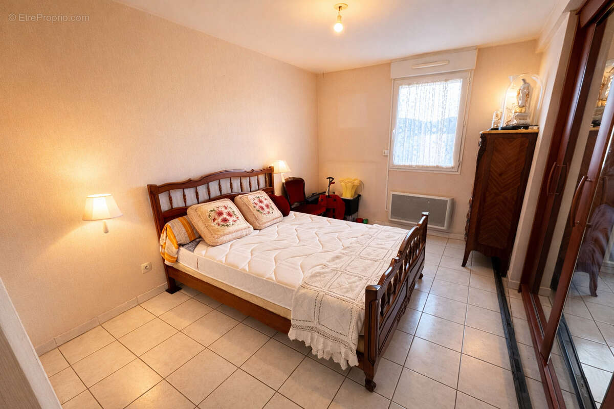 Appartement à HYERES
