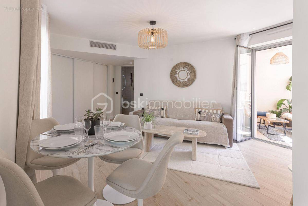 Appartement à CANNES
