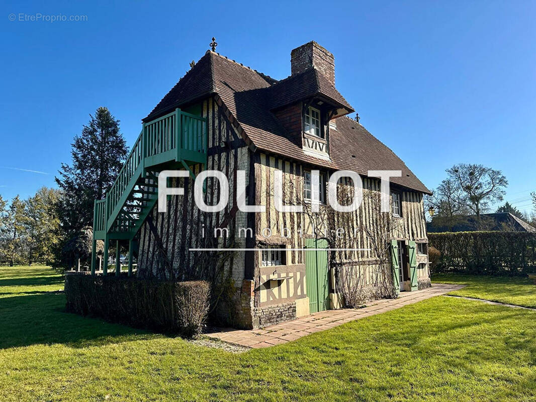 Maison à HOTOT-EN-AUGE