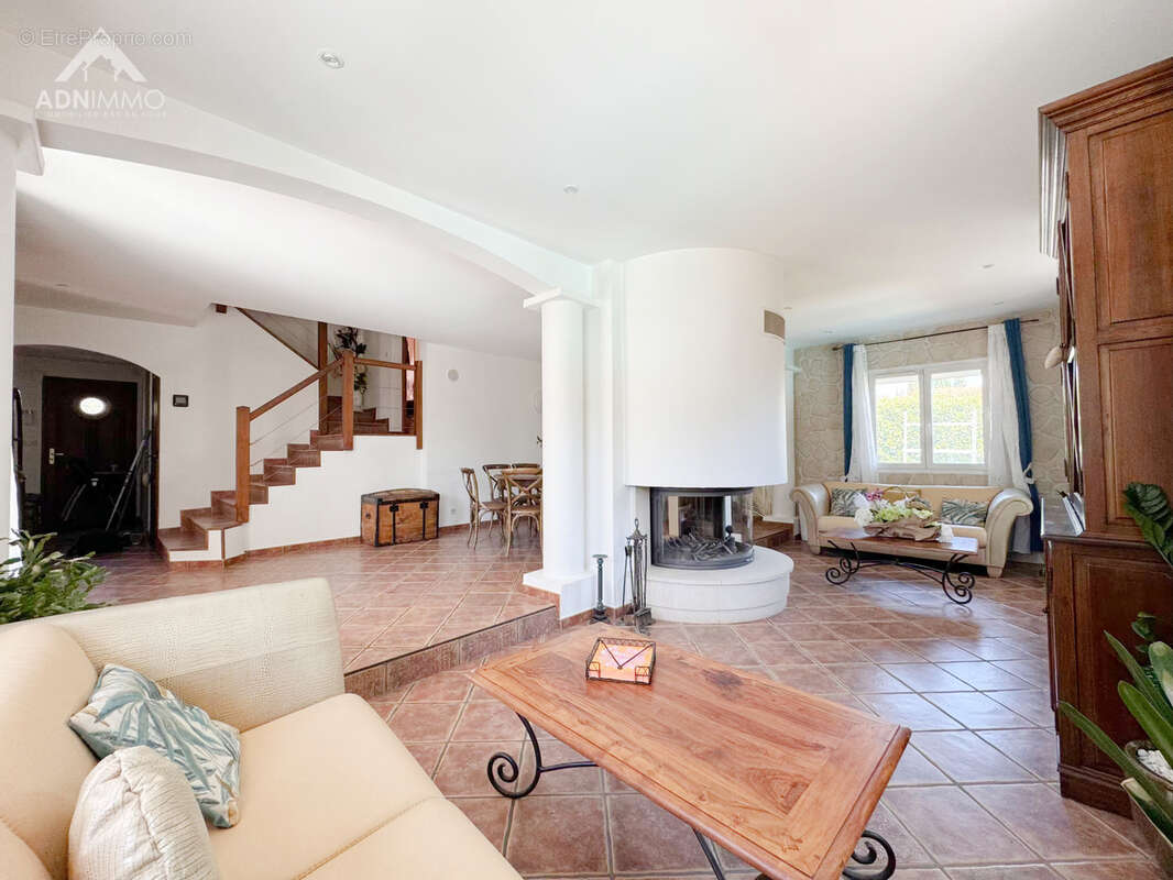 Maison à FARGES