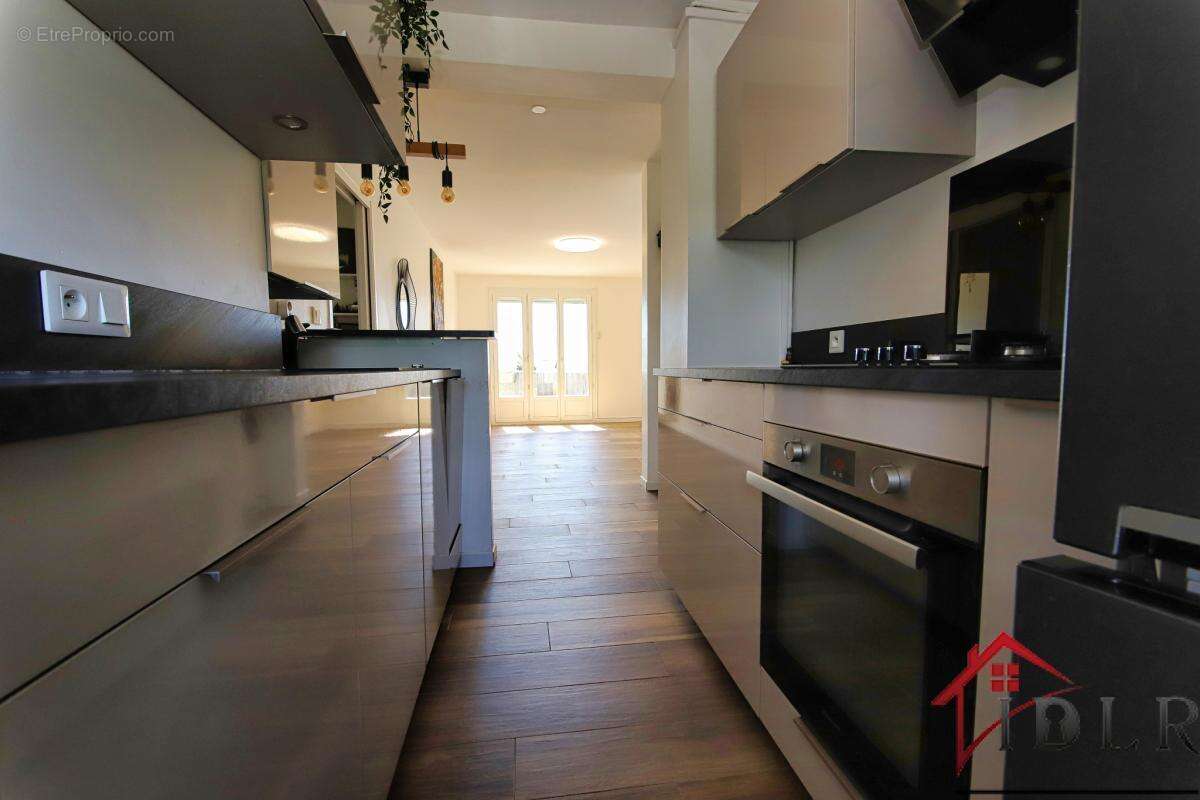 Appartement à HYERES