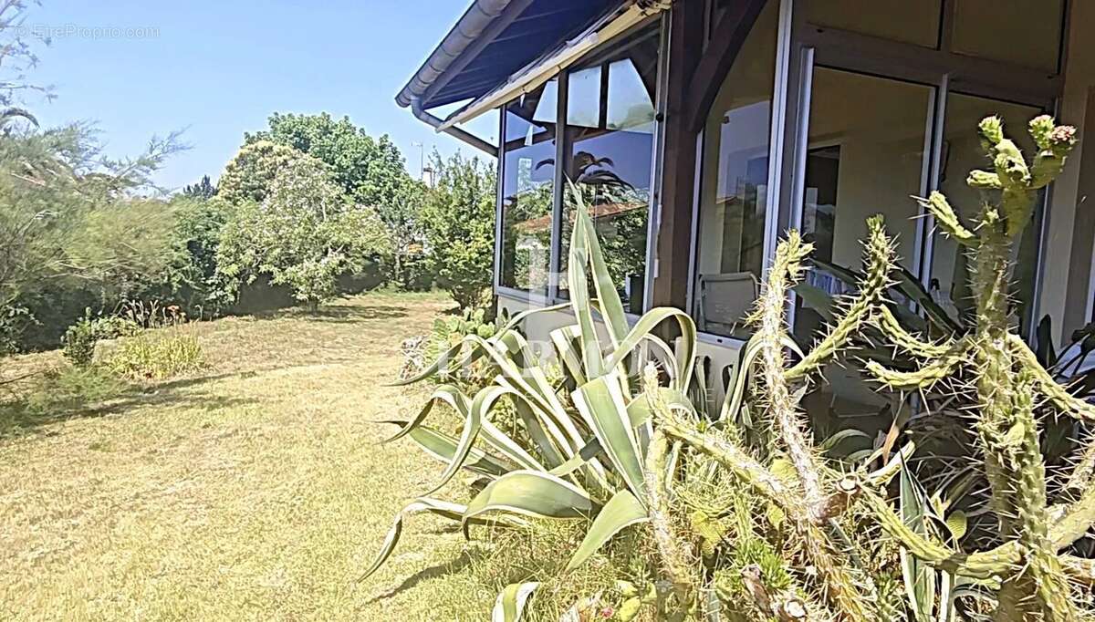 Maison à ONDRES
