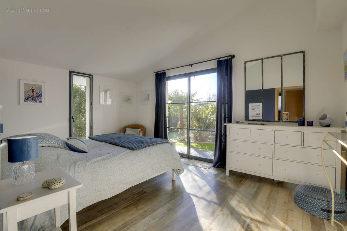 Maison à SAUBRIGUES