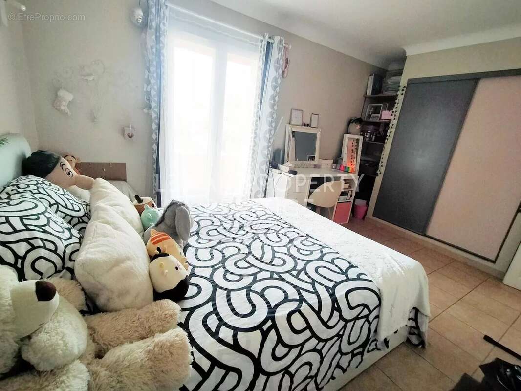 Maison à PEYMEINADE