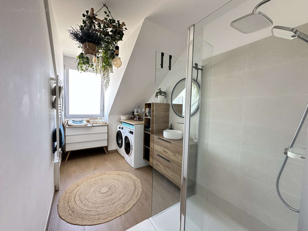 Appartement à BROU-SUR-CHANTEREINE