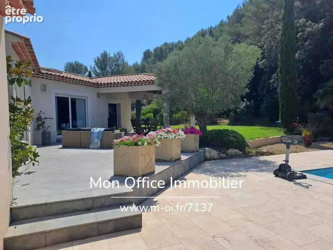 Référence : 7137-VCL. - Maison de plain pied - jardin paysager, calme absolu - 4 chambres 1 bureau - Simiane Collongue - photo 24