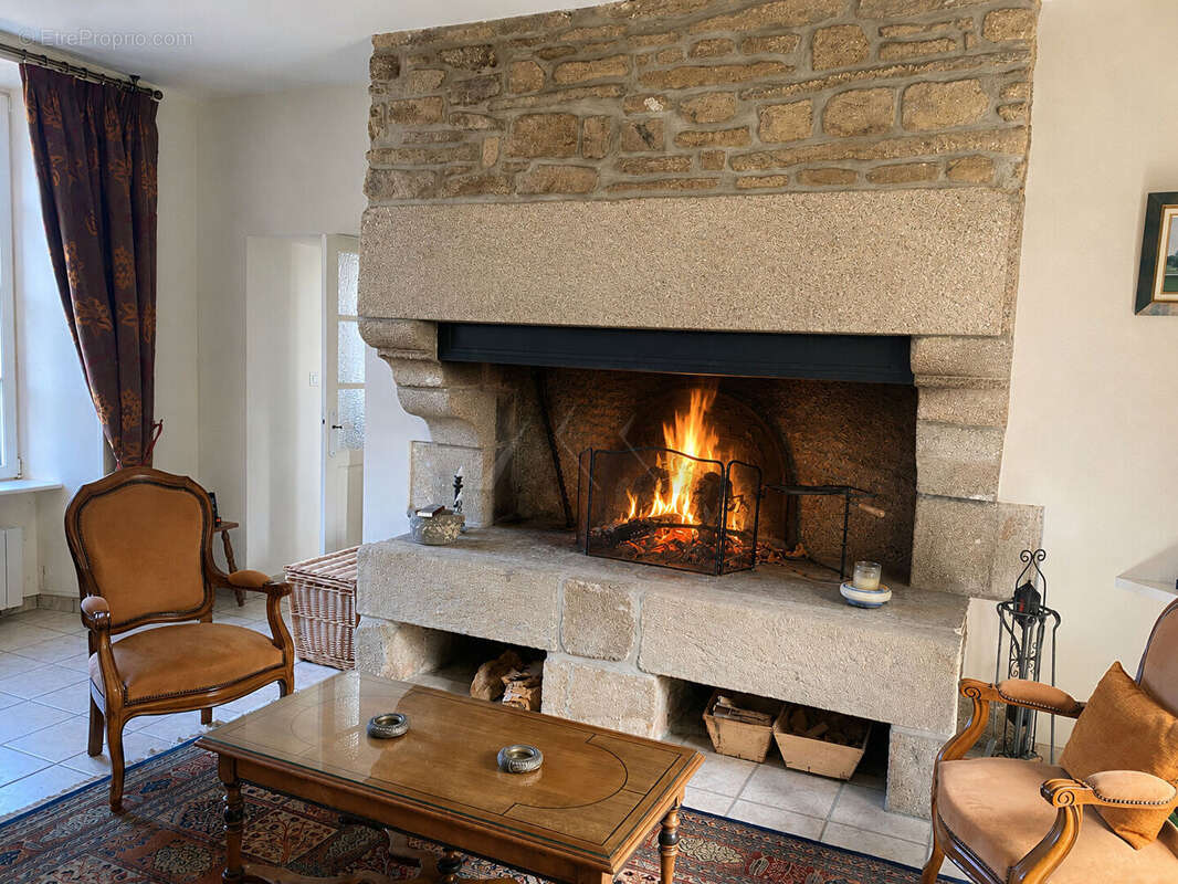 Maison à SAINT-RENAN