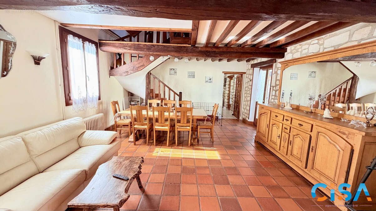 Maison à SAINT-MARTIN-LONGUEAU