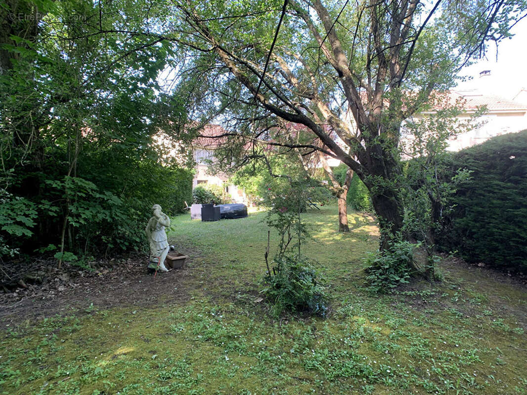 Maison à LE PLESSIS-BOUCHARD