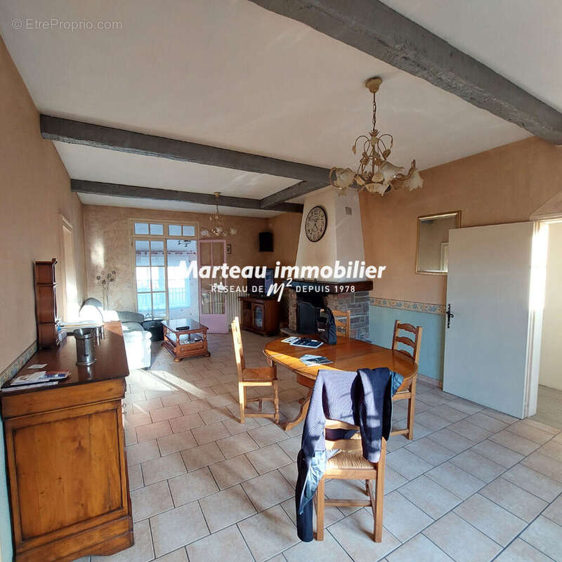 Maison à ARNAGE