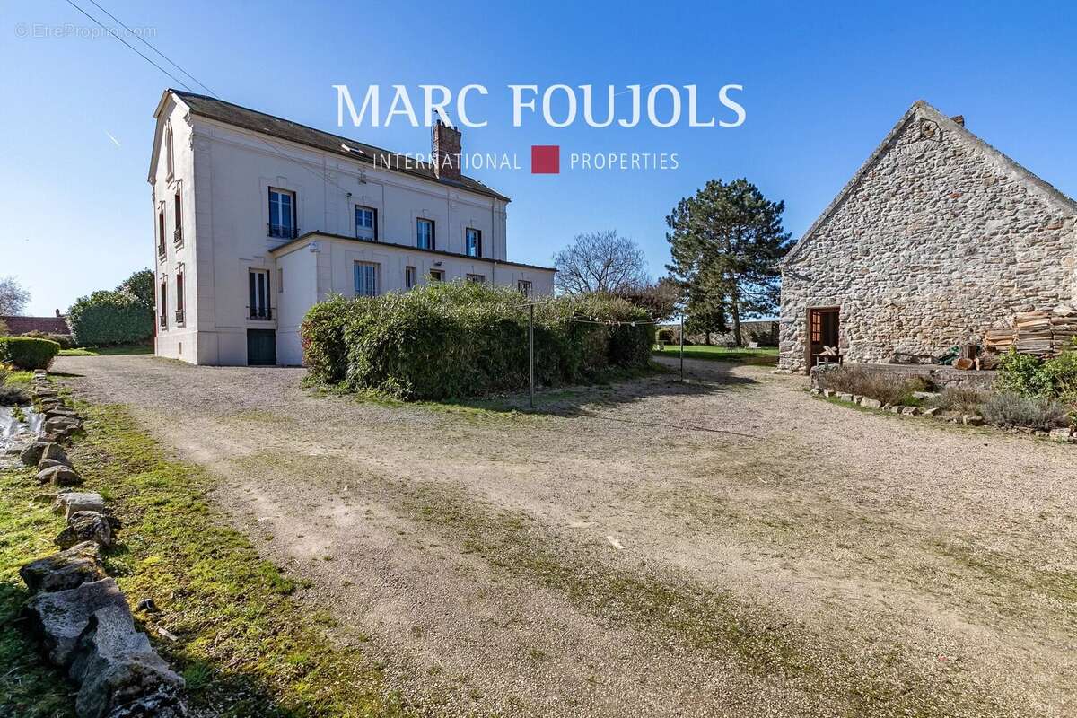 Maison à SENLIS