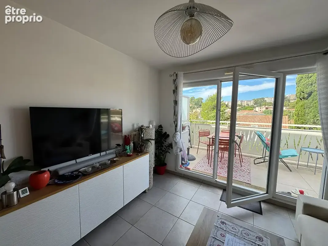 Exclusivité! Toulon EST Appartement T 2 avec garage - photo 2
