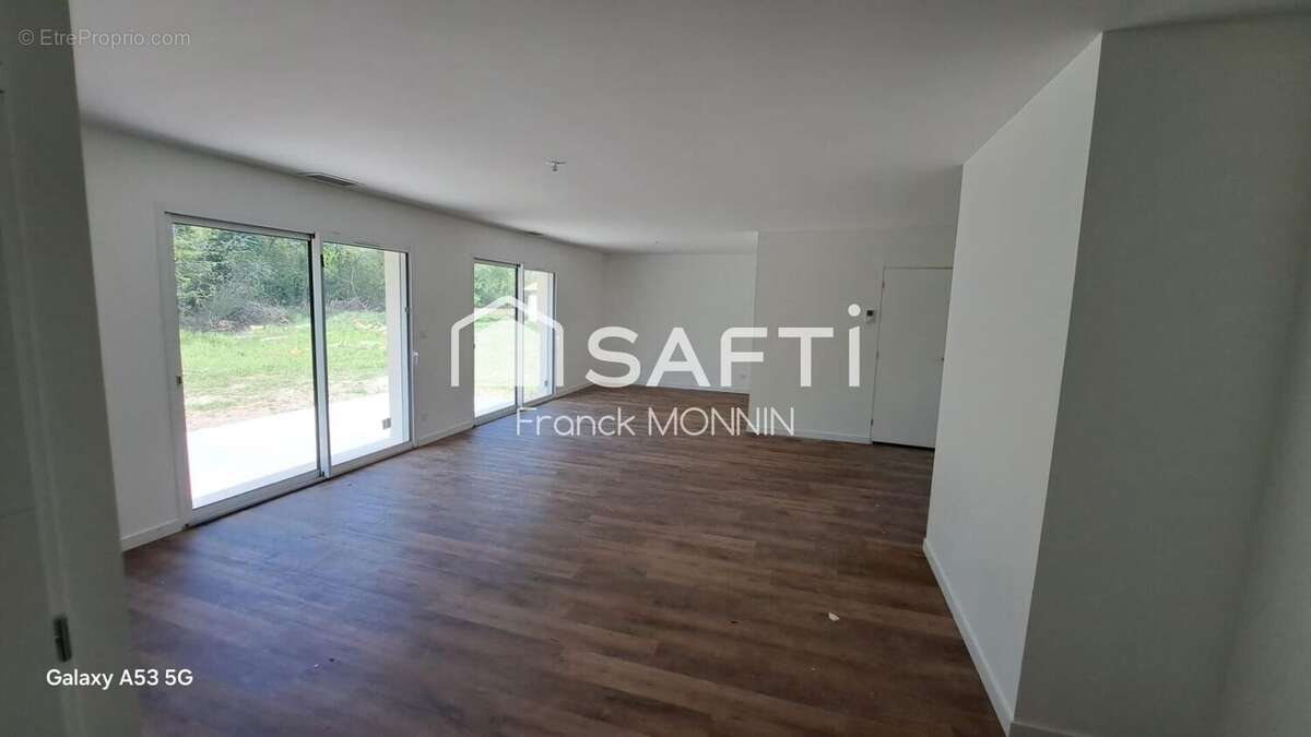 Photo 4 - Maison à GALGON
