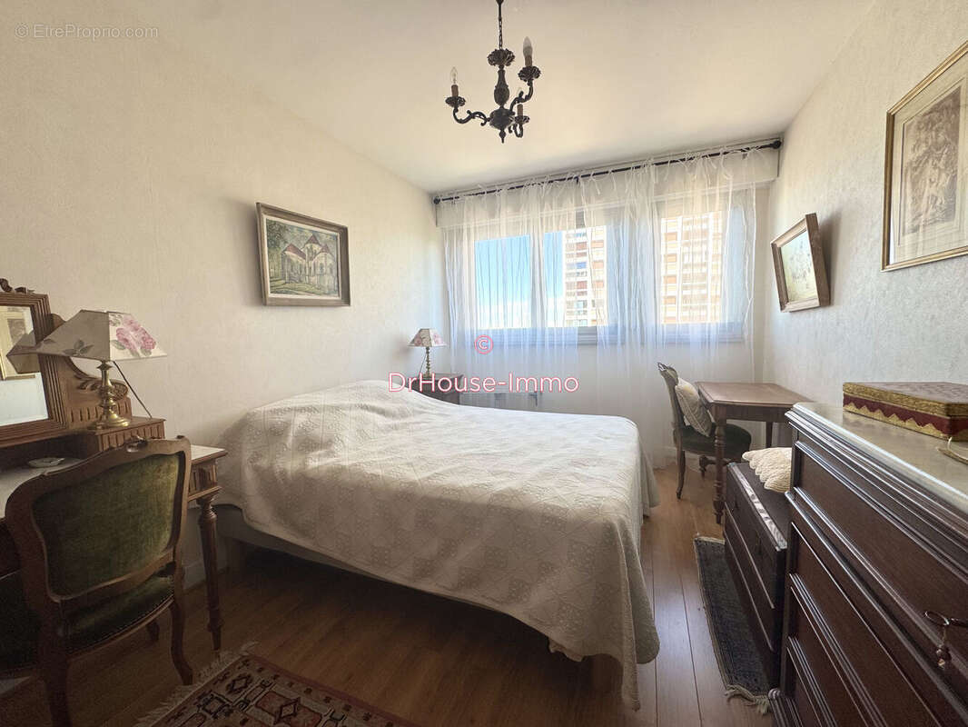 Appartement 87 m² à Poitiers  - photo 8