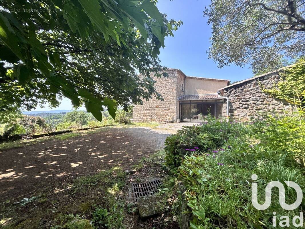 Photo 1 - Maison à SANILHAC