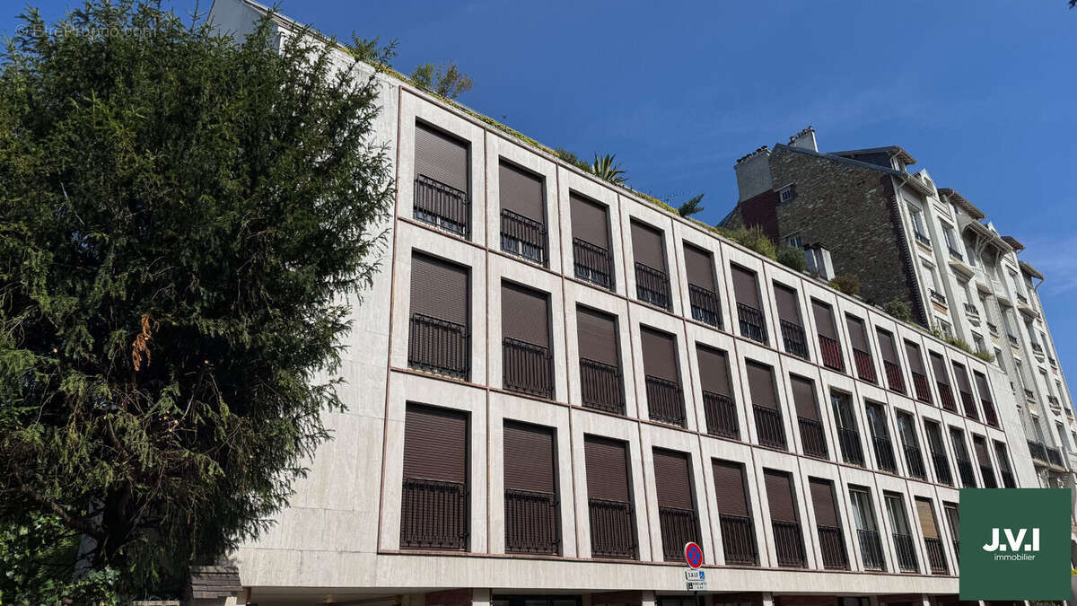 Appartement à ENGHIEN-LES-BAINS