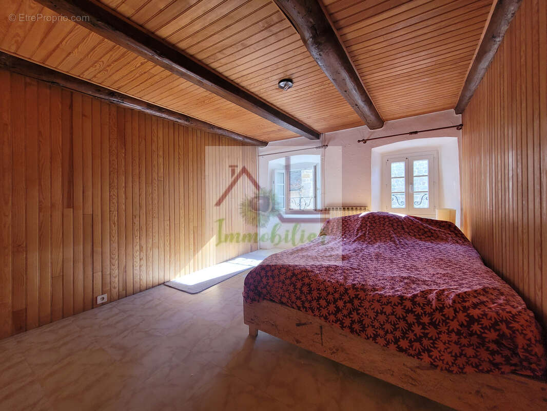 Maison de village de 137 m2 - photo 5