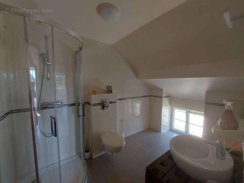 Maison à LES RICEYS