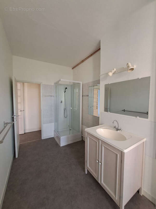 Photo 5 - Appartement à SAINT-ETIENNE