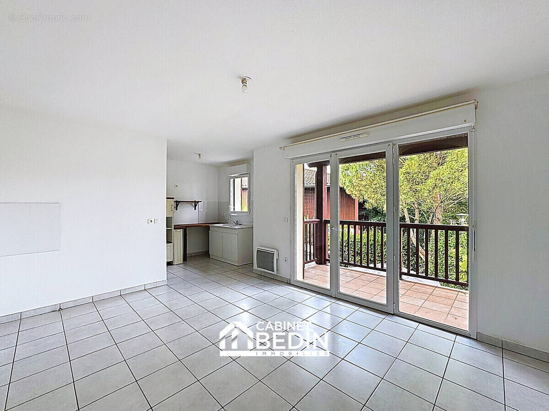 Appartement à SANGUINET