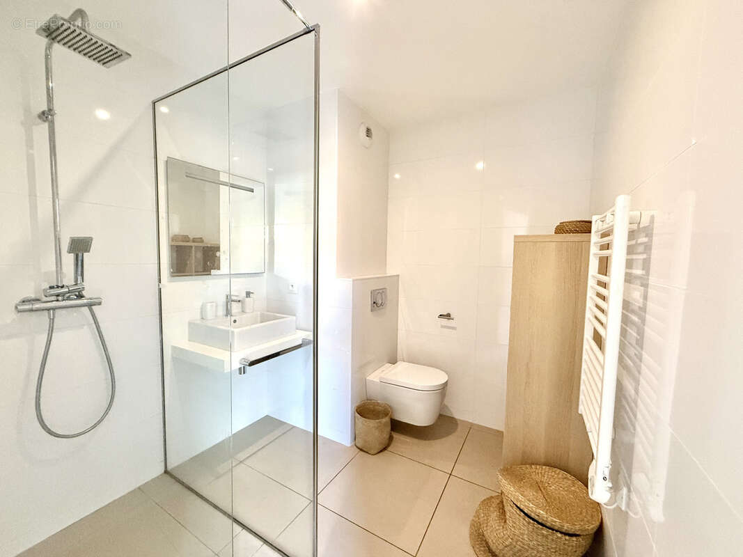 Appartement à SARI-SOLENZARA