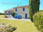 Maison à CHAZAY-D&#039;AZERGUES