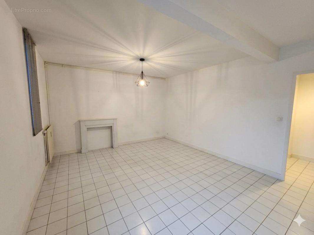 Appartement à JOUE-LES-TOURS