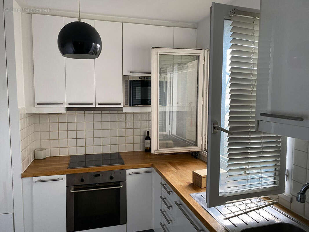 Appartement à CHARENTON-LE-PONT